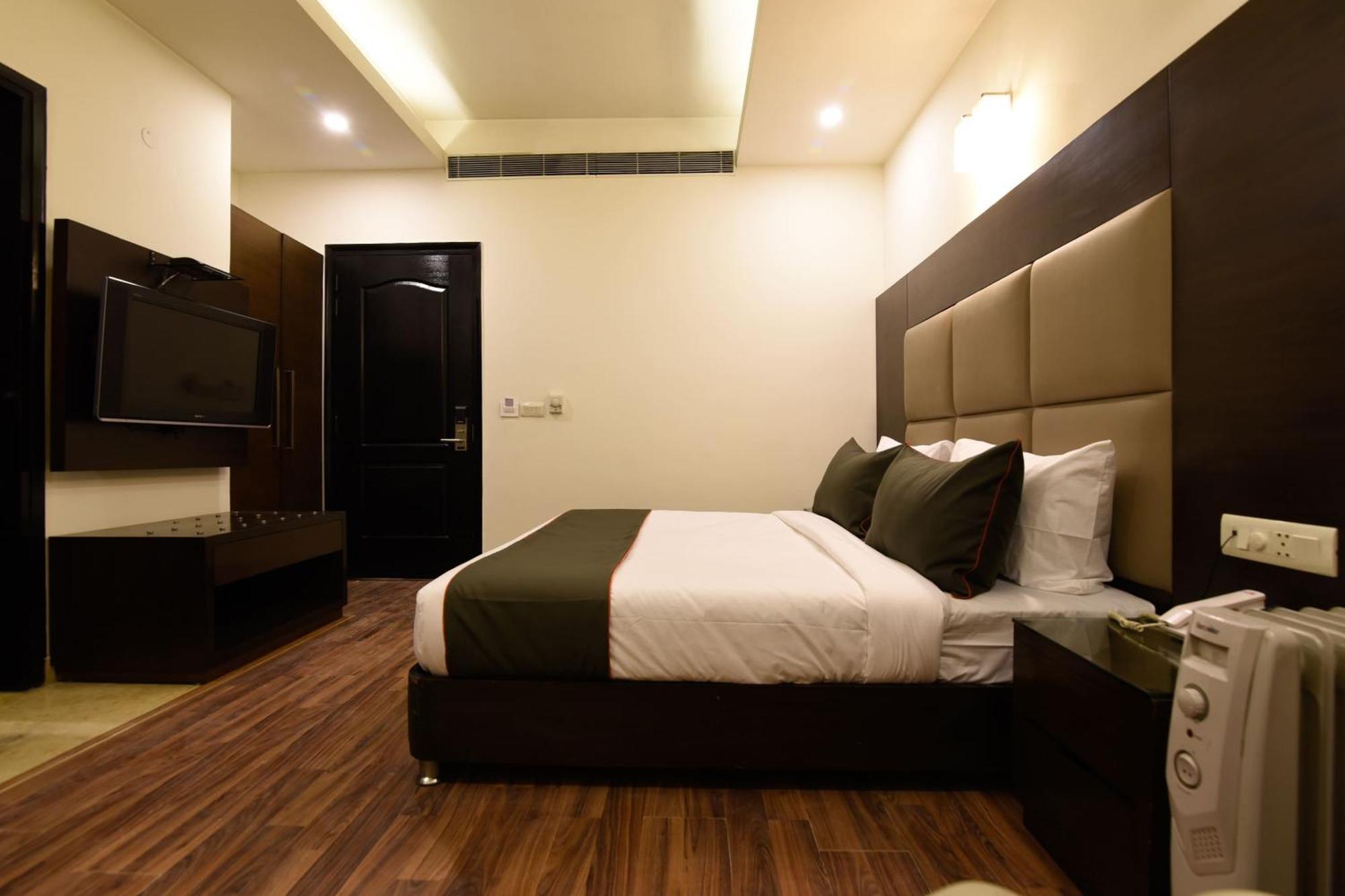 Hotel O Venkata Sai Sadan Mathrusree Nagar Kondapur  Εξωτερικό φωτογραφία