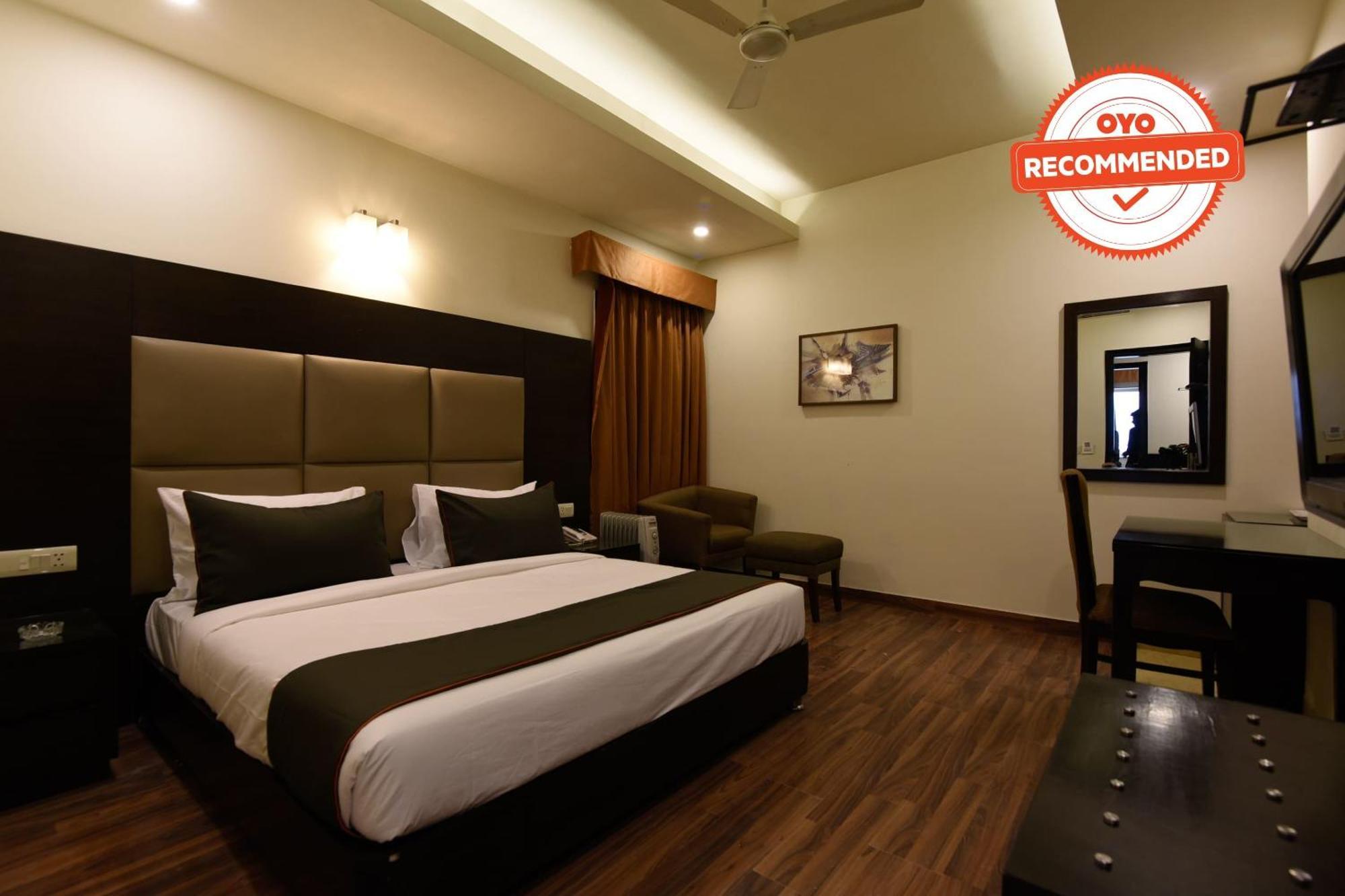 Hotel O Venkata Sai Sadan Mathrusree Nagar Kondapur  Εξωτερικό φωτογραφία