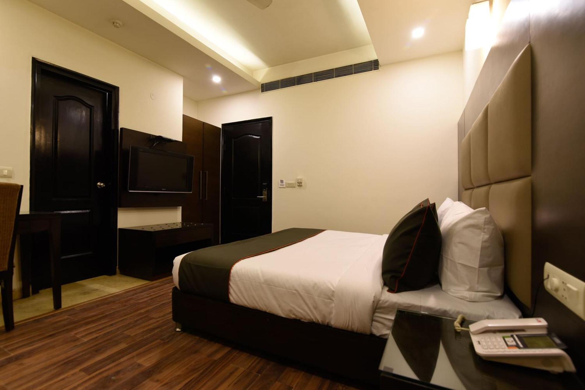 Hotel O Venkata Sai Sadan Mathrusree Nagar Kondapur  Εξωτερικό φωτογραφία