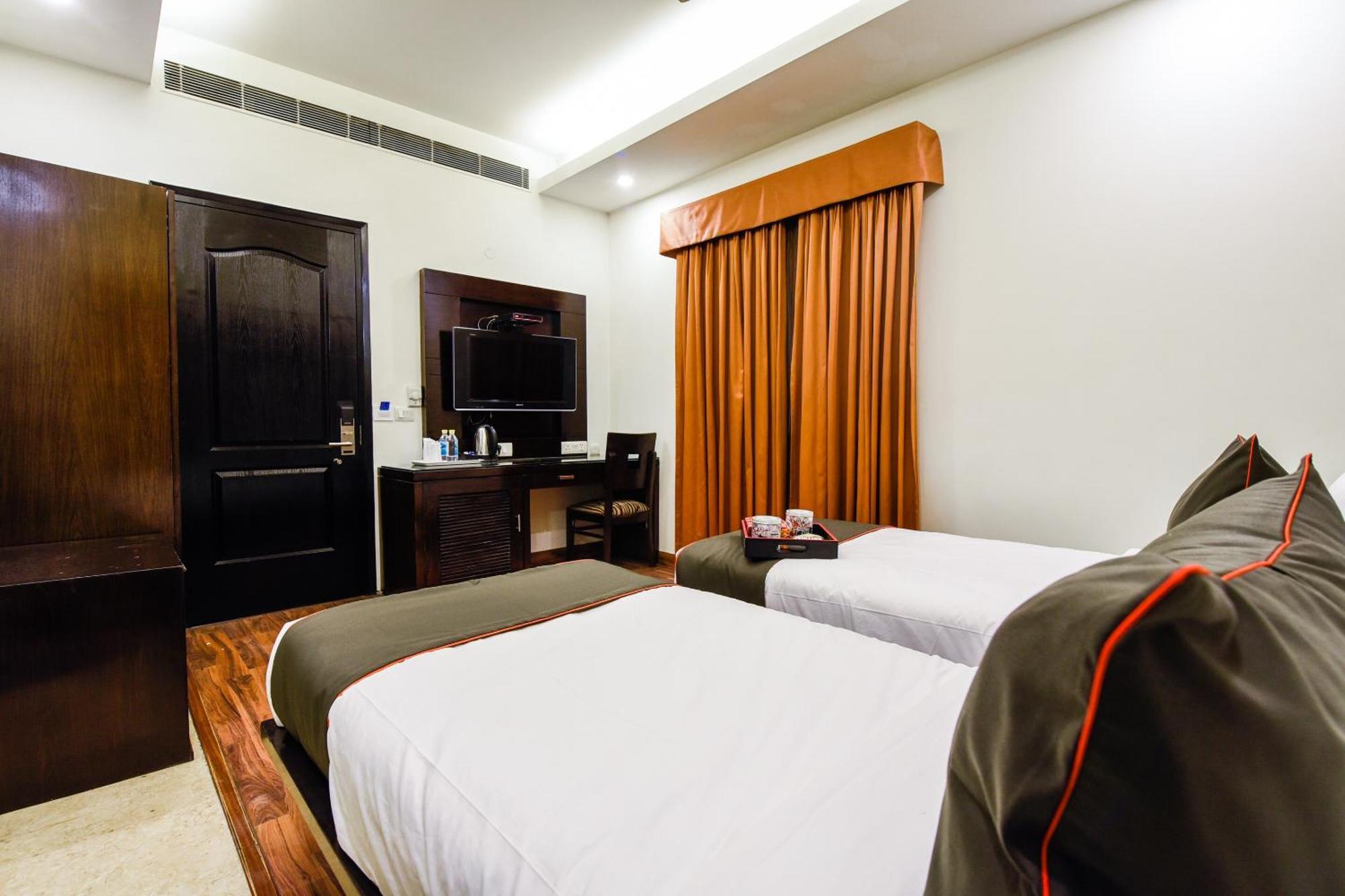 Hotel O Venkata Sai Sadan Mathrusree Nagar Kondapur  Εξωτερικό φωτογραφία