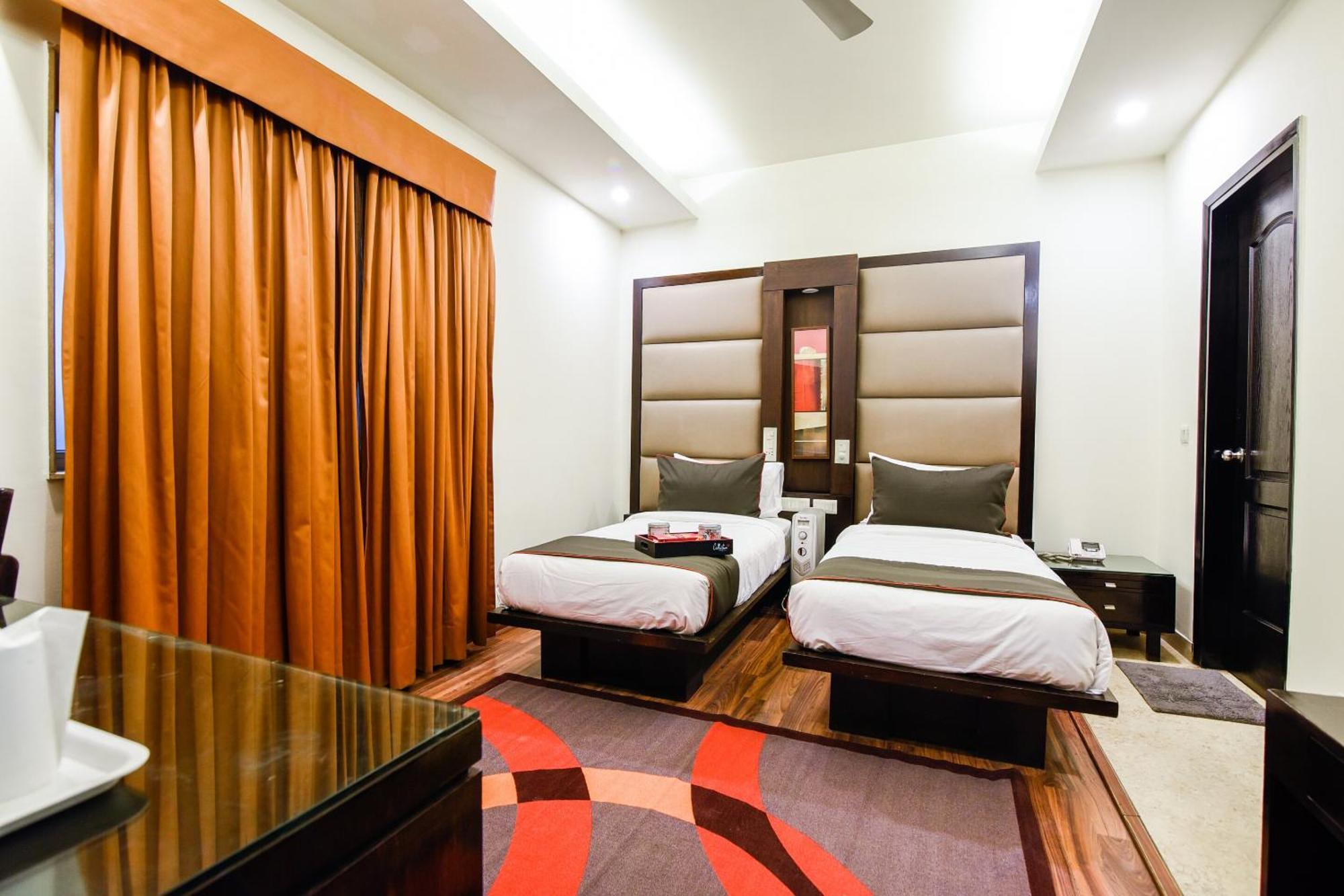 Hotel O Venkata Sai Sadan Mathrusree Nagar Kondapur  Εξωτερικό φωτογραφία